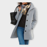 Casaco de lã elegante com botões