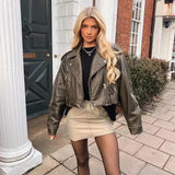 Blusão de couro versátil e de qualidade